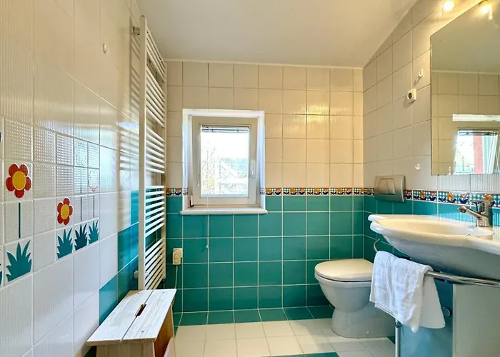 With Garden Вилла *